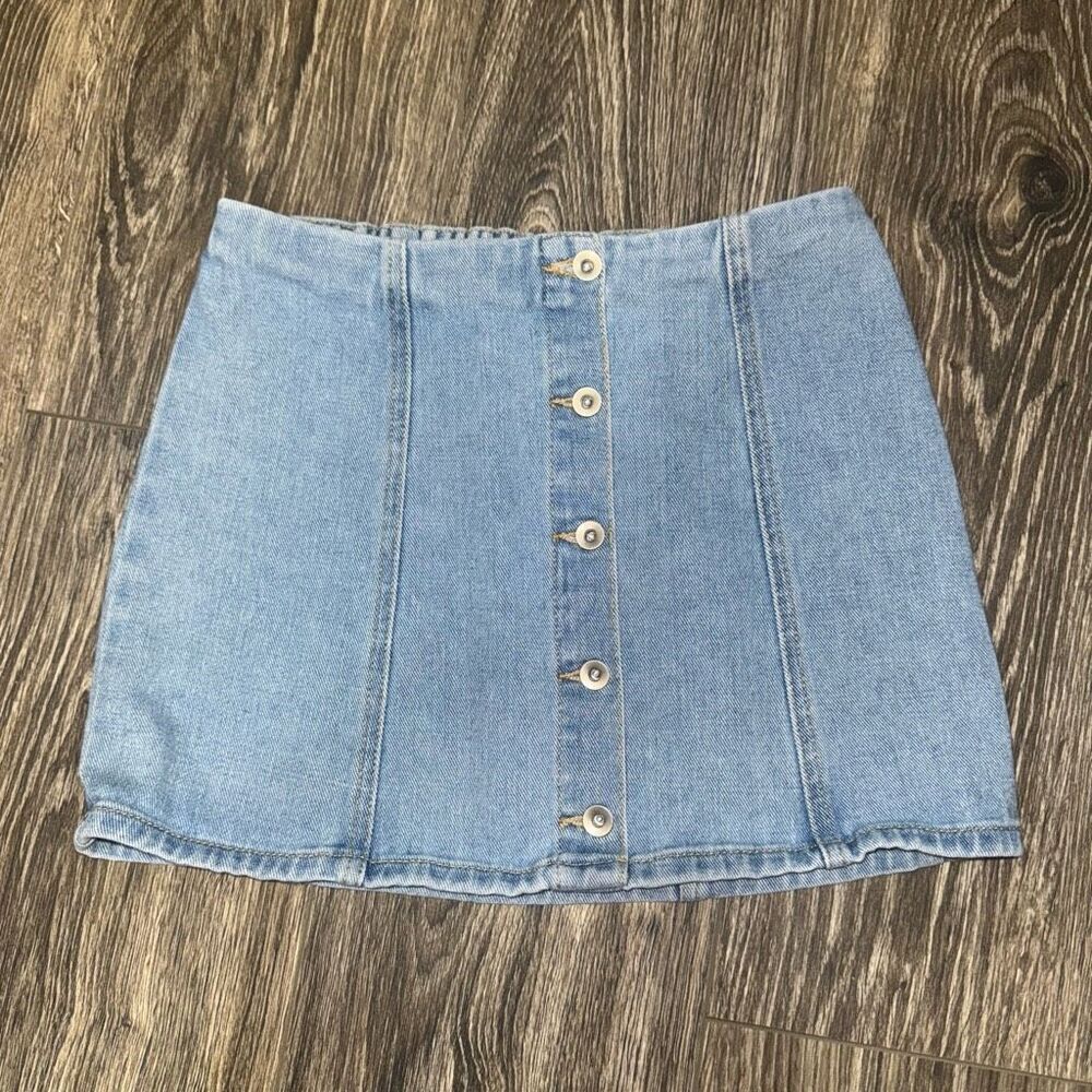 🏈 Forever 21 Denim Skirt